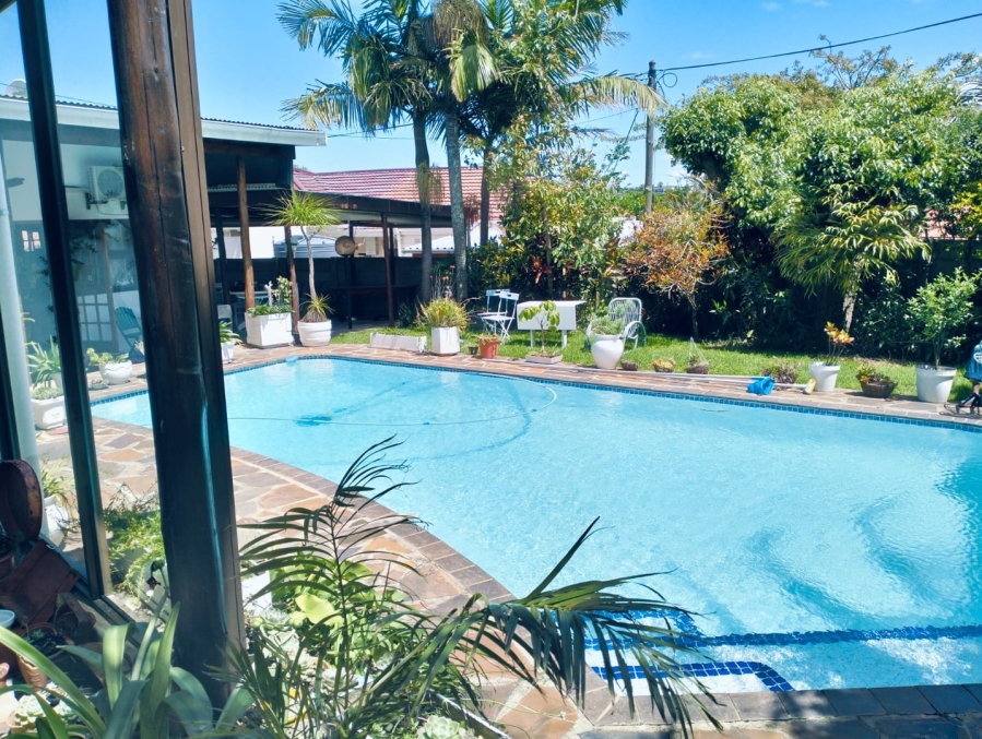 7 Bedroom Property for Sale in Baysville Eastern Cape